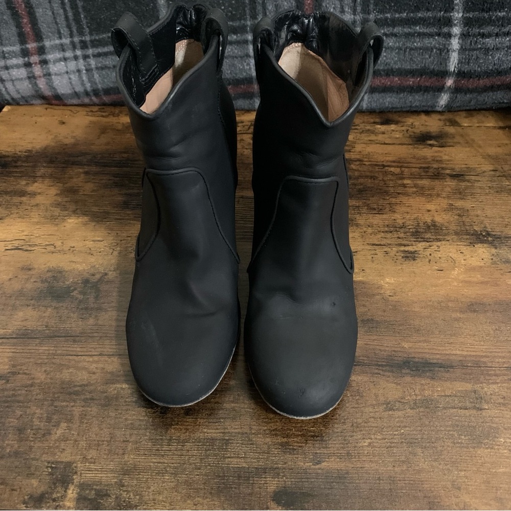 Pete Pull-On Leather Ankle Boot, Black